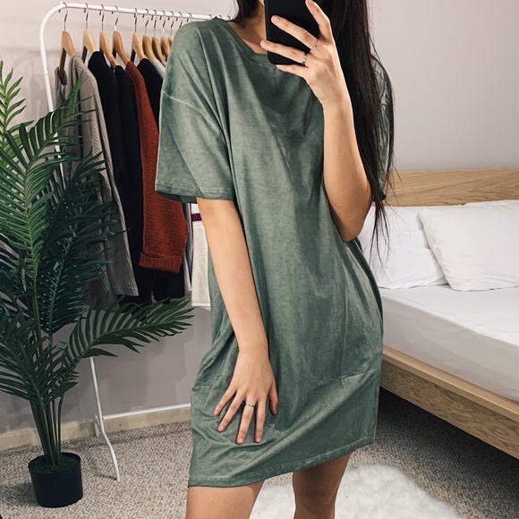 felicias Dresses & Skirts - 🆕 Olive Green Oil Washed T-Shirt Dress